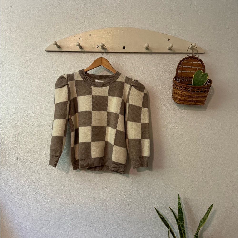 Checkered Sweater Roolee